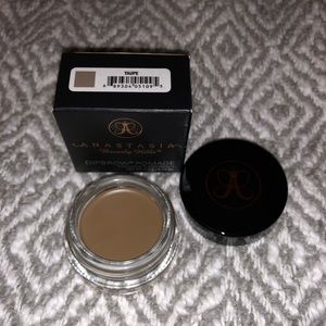 BRAND NEW Anastasia Beverly Hills DipBrow